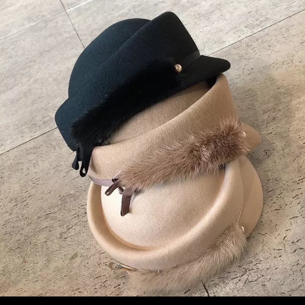 Winter hat - Picture 2 of 3